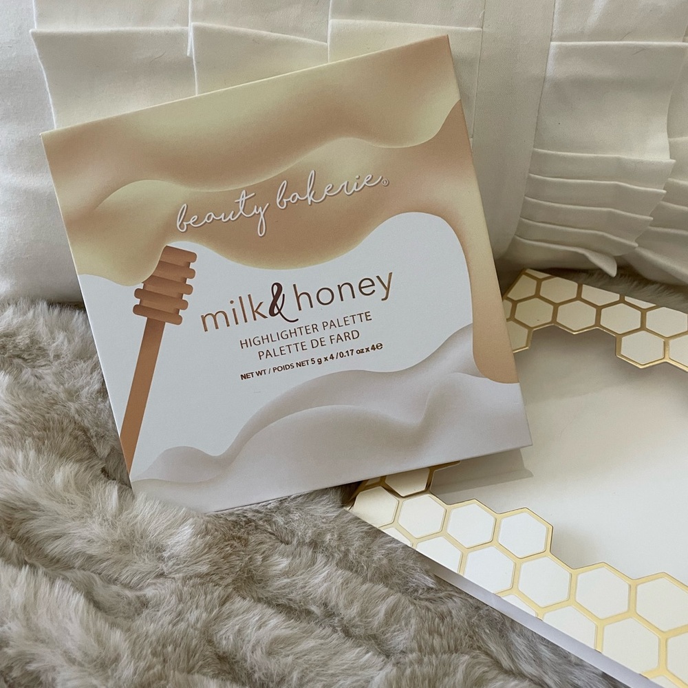 NEW Beauty Bakerie. Milk & Honey highlighting palette.
